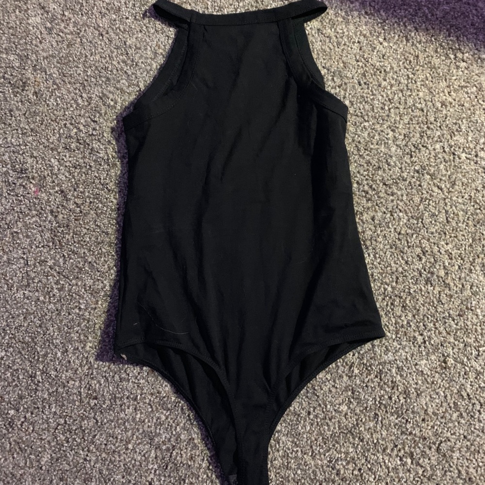 Too sheer - Picture 2 of 2